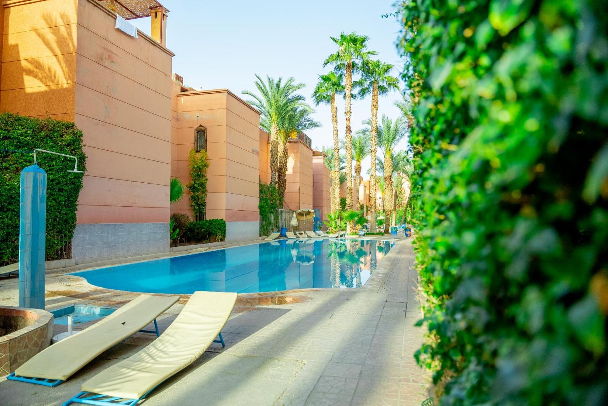 Riad The Moroccans Pool And Terrace Маракеш Екстериор снимка